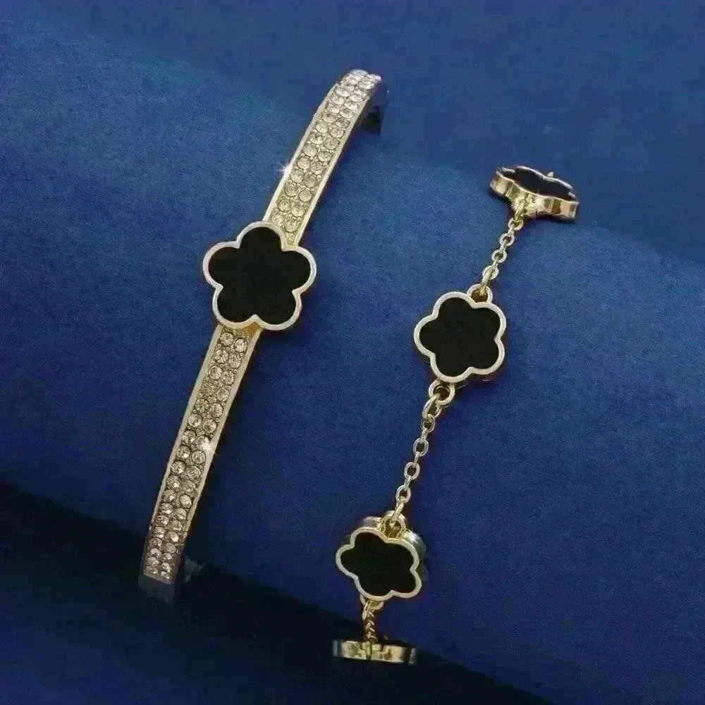 Gold and Black Clover Bracelet Set